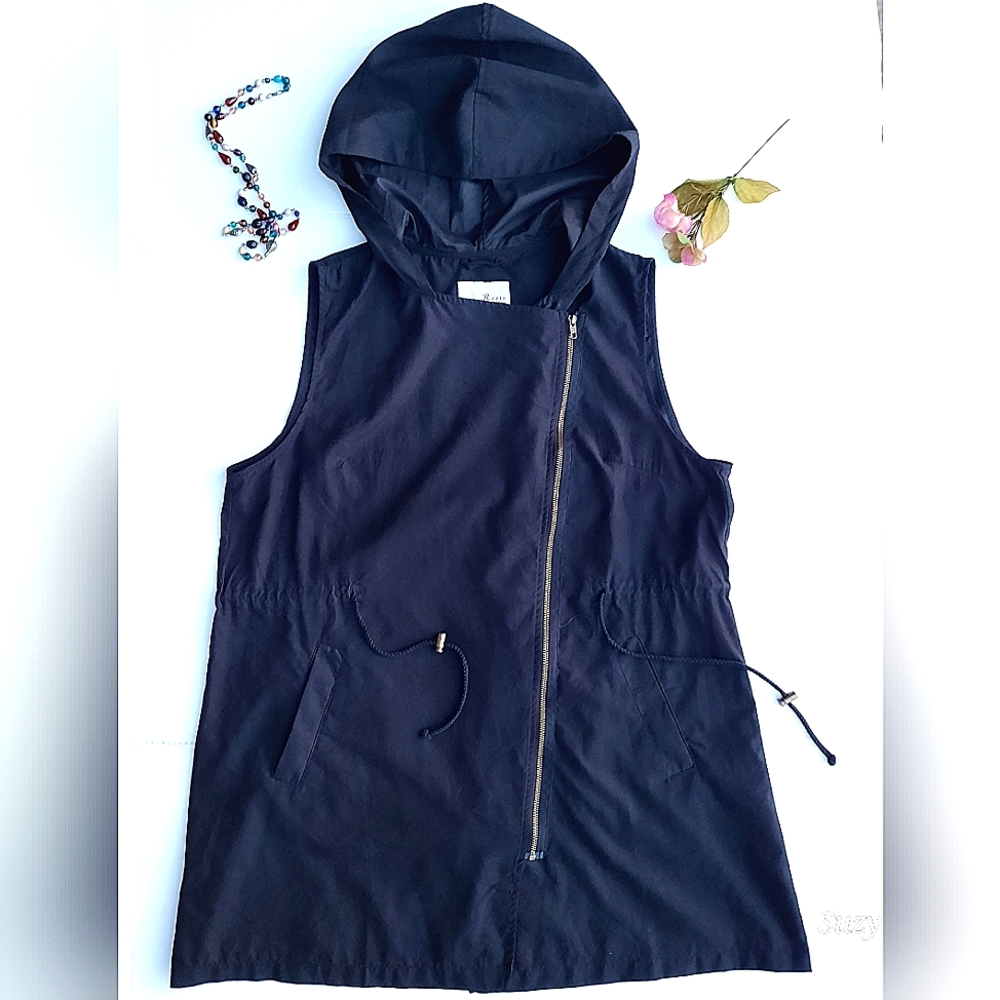 2/$100 ROSIO XXL Black Hooded Tunic, Vest XXXL *fits 16-18 true I suggest